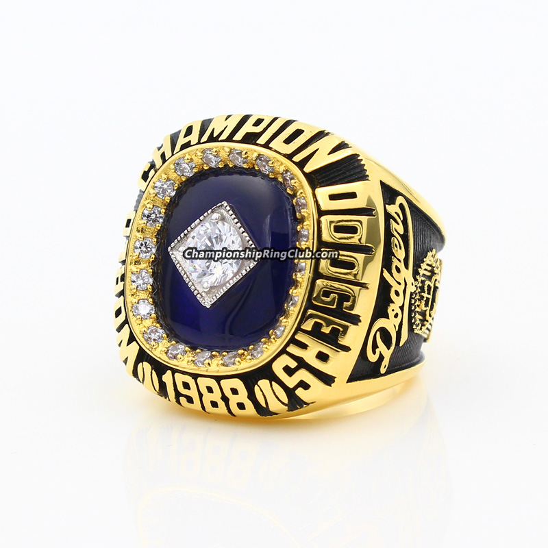 Orel Hershiser -- I Still Rock My 1988 World Series Ring  to Dinner